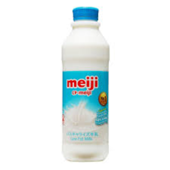 Picture of Meiji Low Fat Milk 830Ml